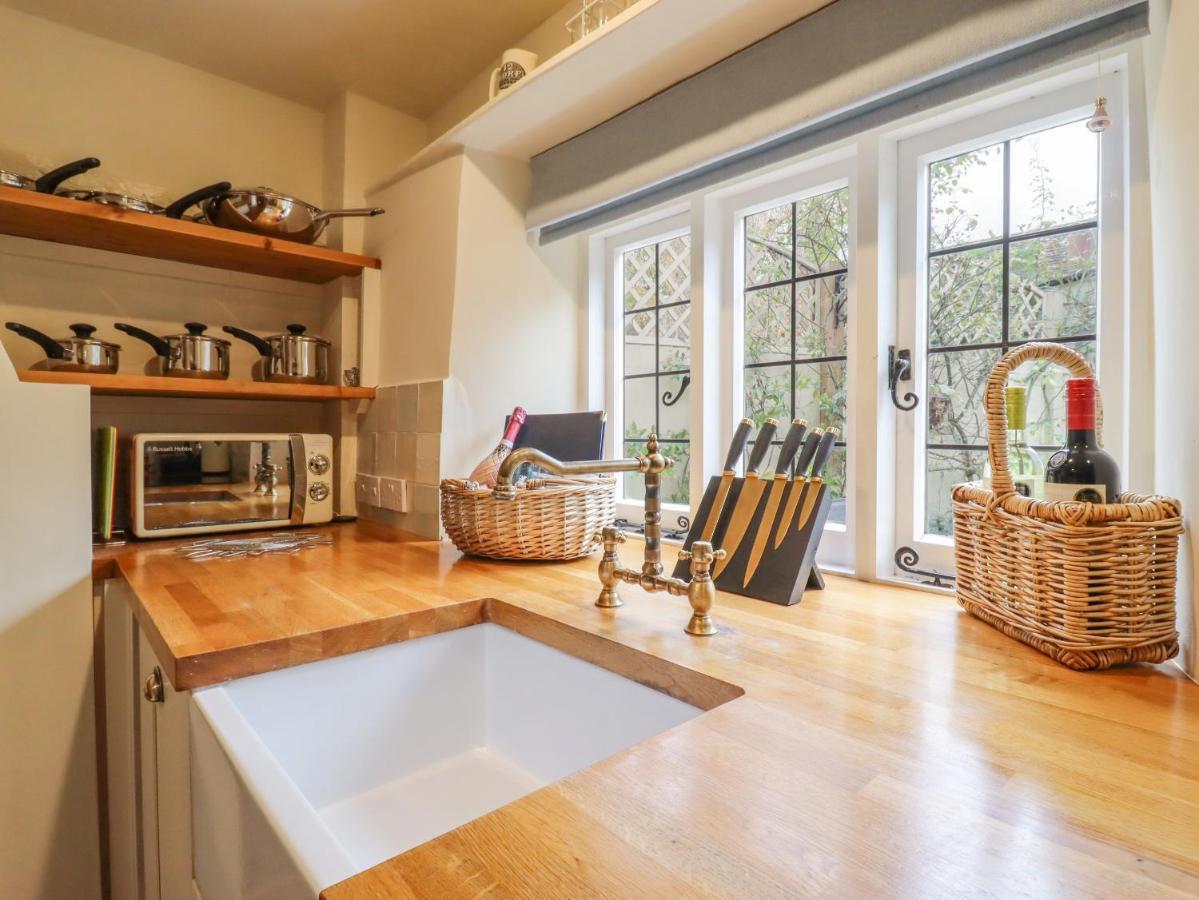 Wayside Cottage Bedford Bagian luar foto