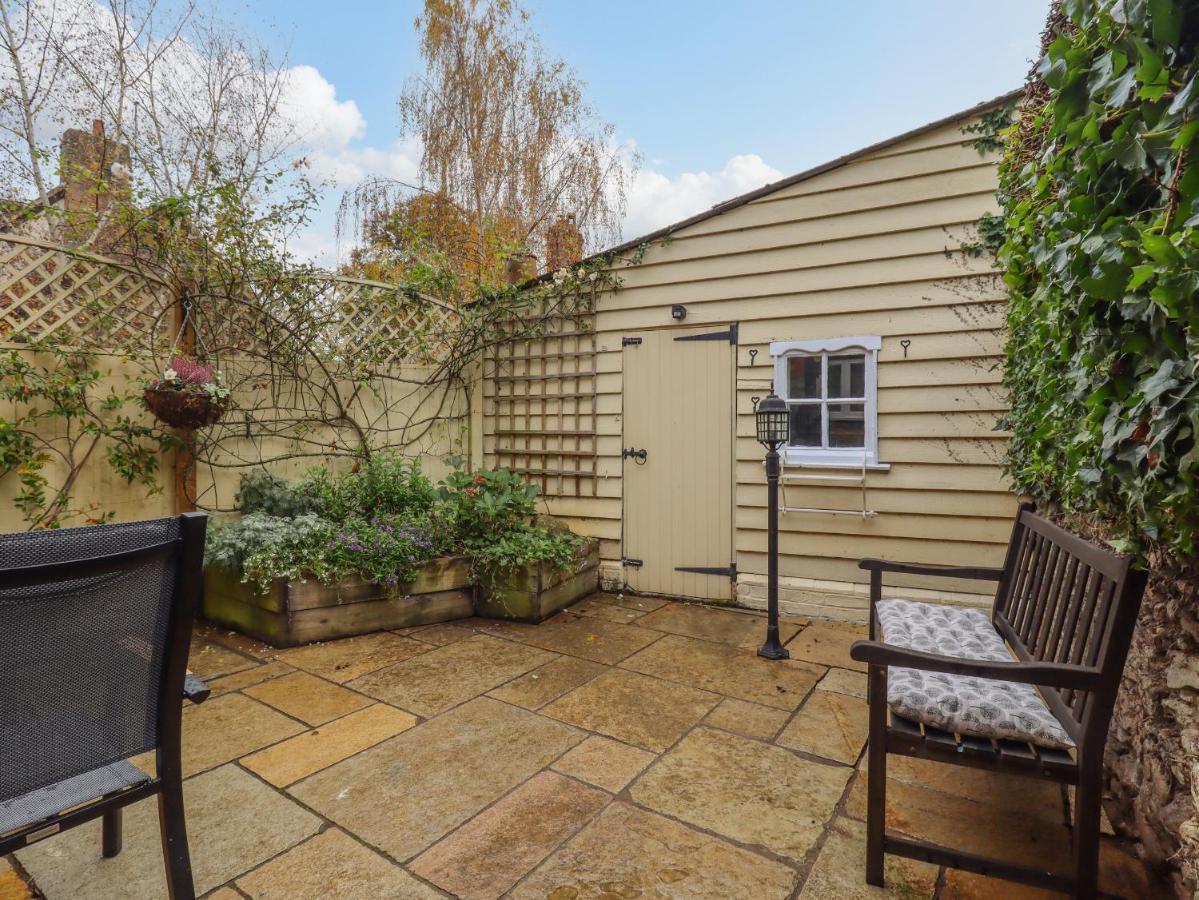 Wayside Cottage Bedford Bagian luar foto