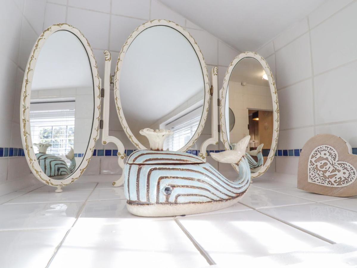 Wayside Cottage Bedford Bagian luar foto