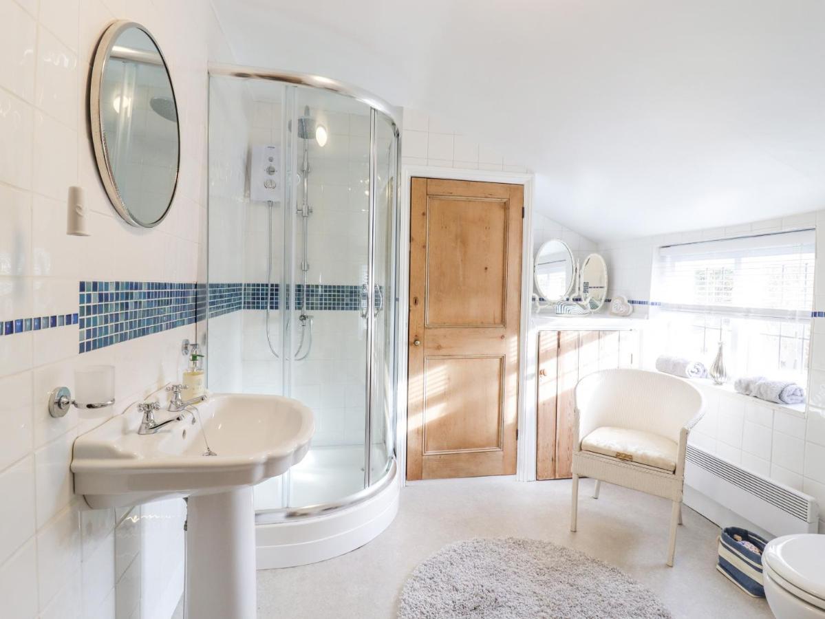 Wayside Cottage Bedford Bagian luar foto